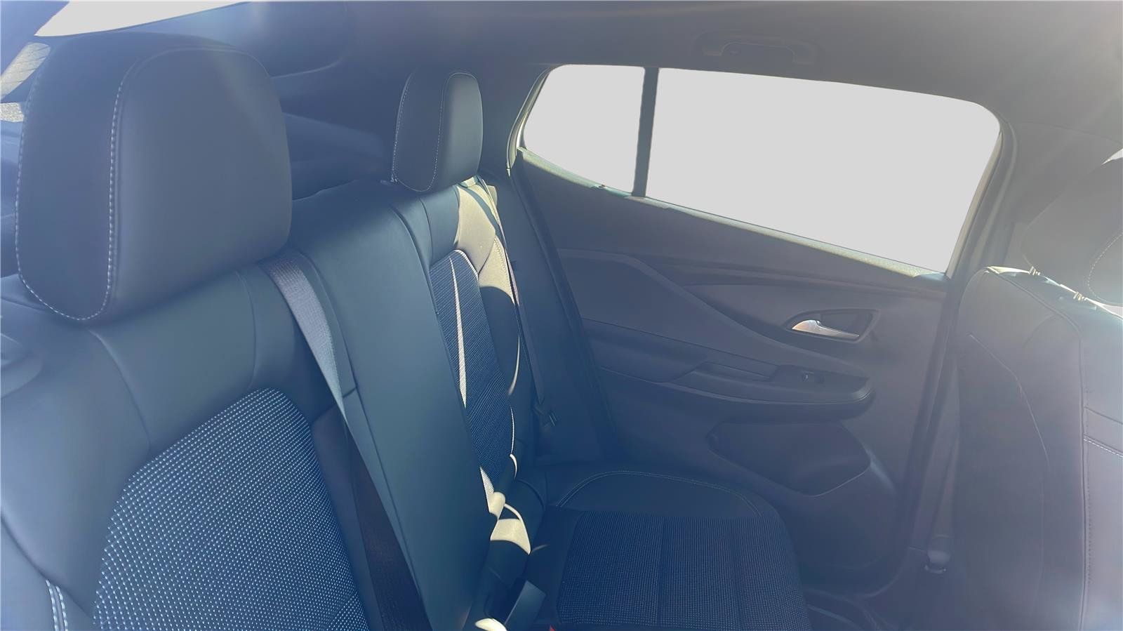 New 2026 Buick Envista Sport Touring w/ Convenience I Package FWD image 20