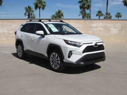 Used 2025 Toyota RAV4 XLE Premium w/ Weather Package image 2