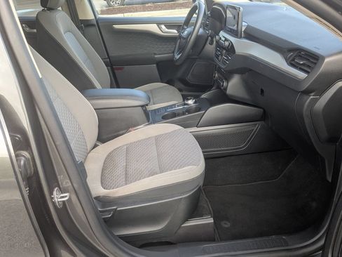 Used 2020 Ford Escape SE FWD image 36