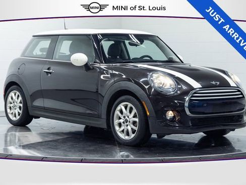 Used 2015 MINI Cooper 2-Door Hardtop FWD image 1