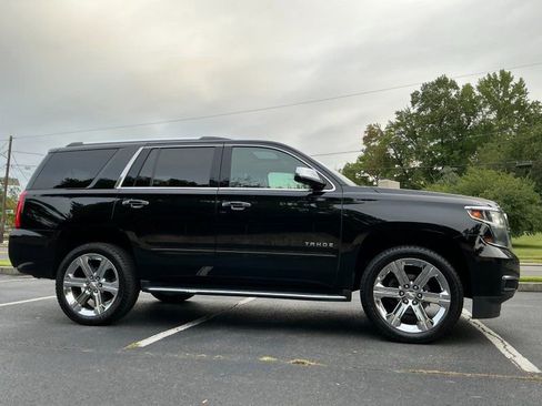 Used 2019 Chevrolet Tahoe Premier image 3