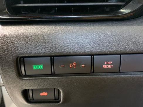 Used 2024 Nissan Sentra SV w/ SV Premium Package image 20