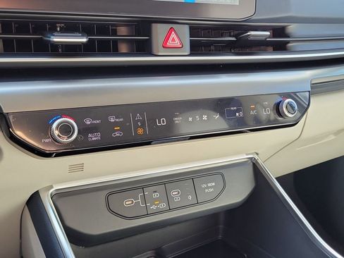 New 2026 Kia Carnival SX Prestige FWD image 33