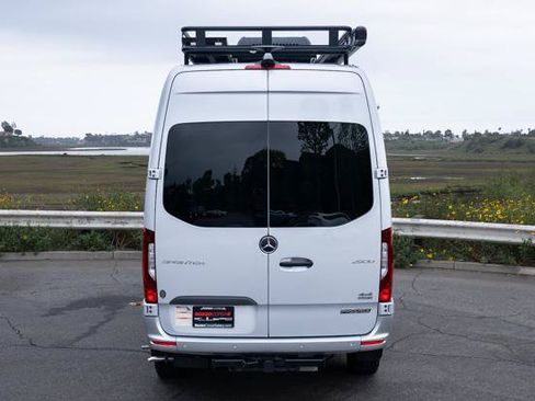 Used 2022 Mercedes-Benz Sprinter 2500 image 16