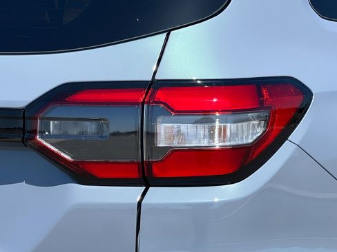 New 2025 Honda Pilot Touring image 34