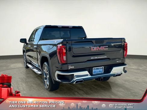 Used 2022 GMC Sierra 1500 SLT w/ SLT Premium Plus Package image 7