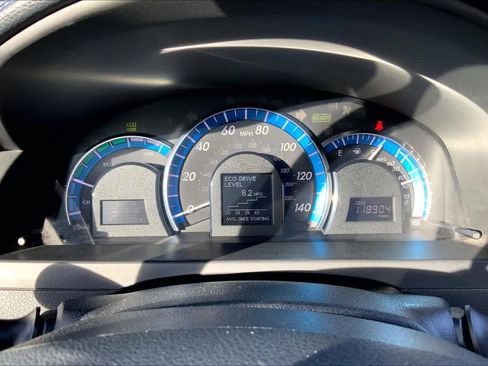 Used 2012 Toyota Camry LE image 24
