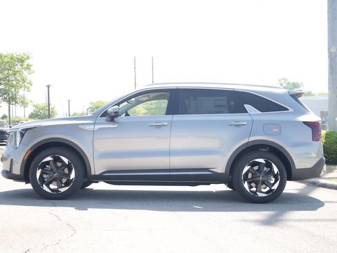 New 2026 Kia Sorento EX AWD/4WD image 2