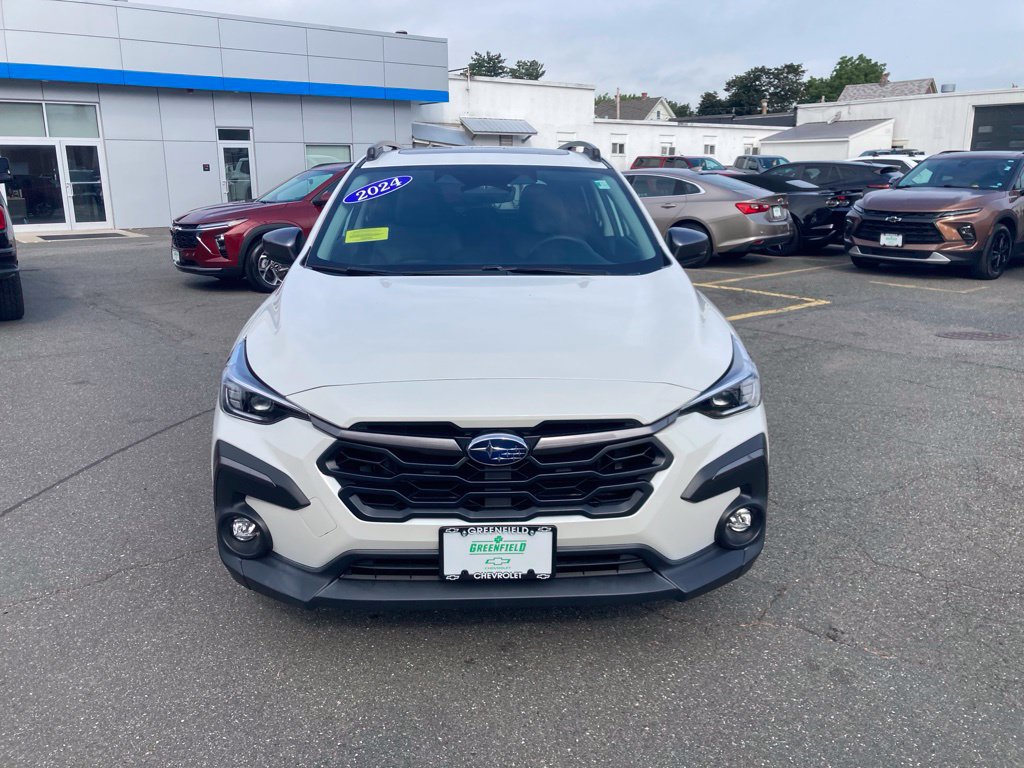 Used 2024 Subaru Crosstrek 2.5i Limited AWD/4WD image 2
