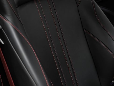 Used 2019 Aston Martin V8 Vantage Coupe RWD image 54