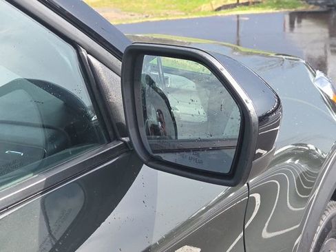 Used 2023 Ford Explorer XLT w/ Equipment Group 202A image 6