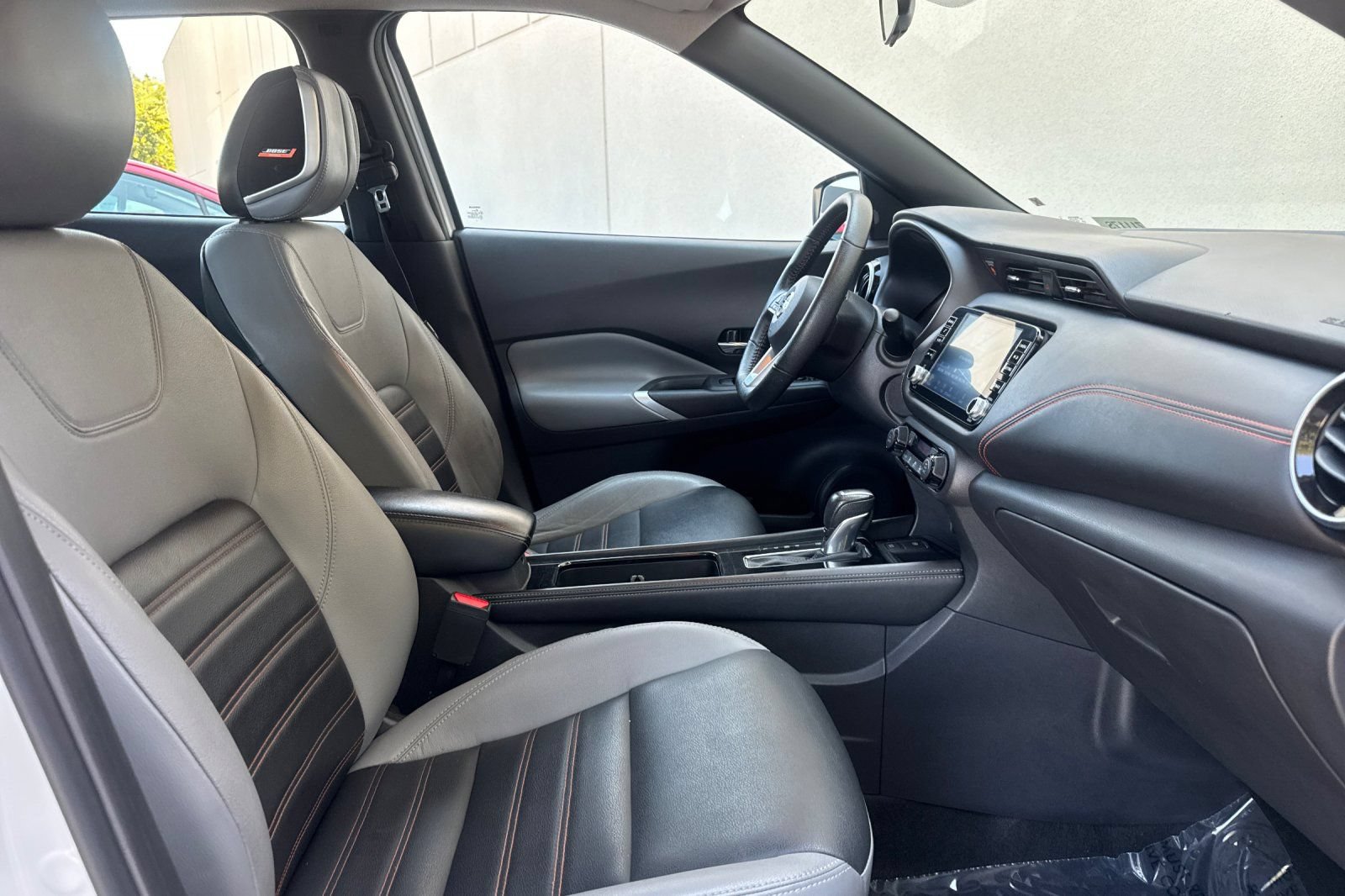Used 2021 Nissan Kicks SR w/ SR Premium Package FWD image 16