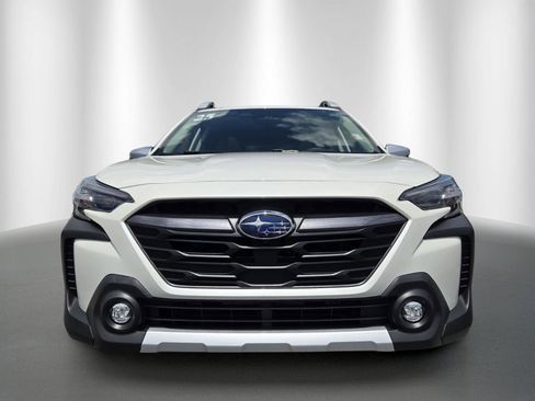 Used 2025 Subaru Outback Touring XT w/ Popular Package #2 AWD/4WD image 2