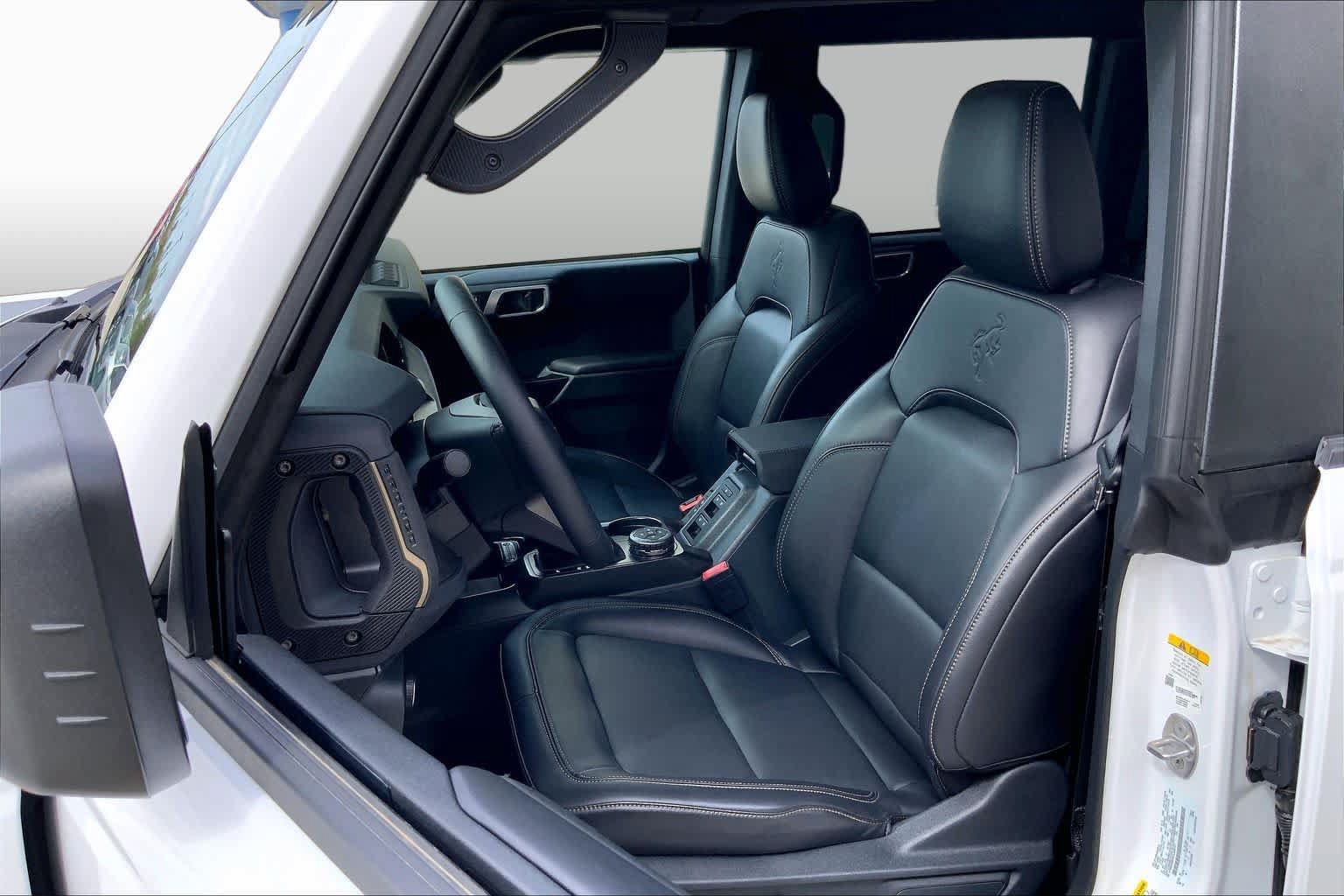 Used 2026 Ford Bronco Badlands AWD/4WD image 8