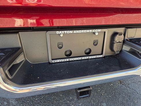 Used 2023 RAM 1500 Big Horn AWD/4WD image 9