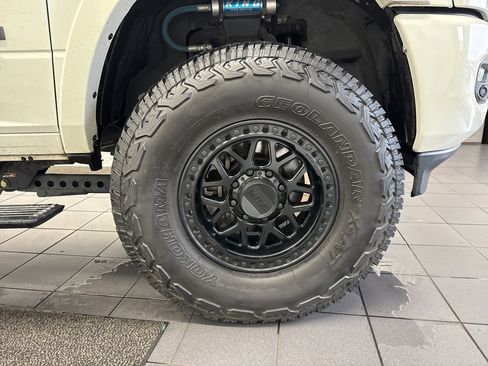 Used 2024 RAM 2500 Limited image 62