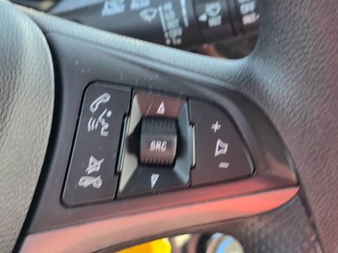 Used 2021 Chevrolet Spark LT FWD image 21