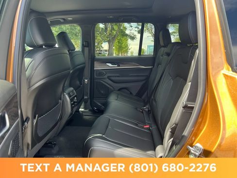 New 2026 Jeep Grand Cherokee Limited w/ Luxury Tech Group II AWD/4WD image 24