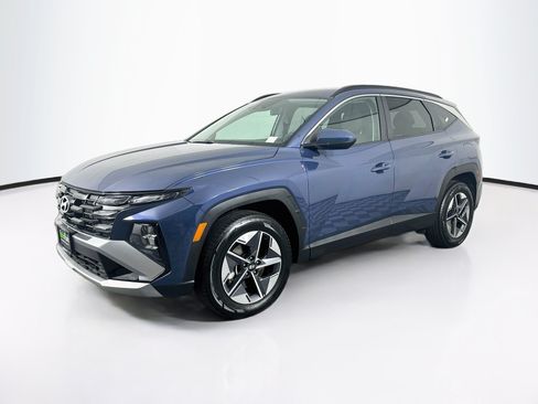 Used 2025 Hyundai Tucson SEL AWD/4WD image 3