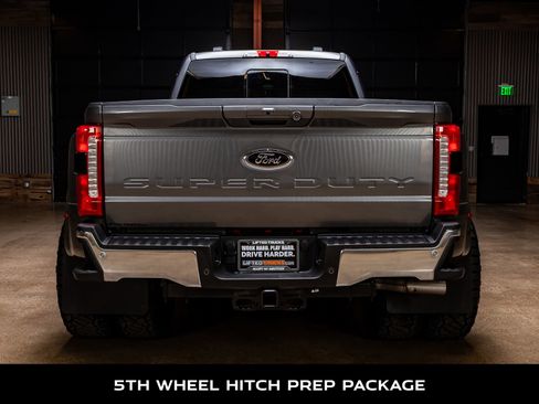 Used 2025 Ford F350 Lariat image 8