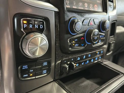 Used 2014 RAM 1500 Limited AWD/4WD image 23