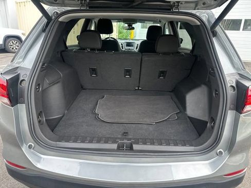 Used 2024 Chevrolet Equinox LT AWD/4WD image 15