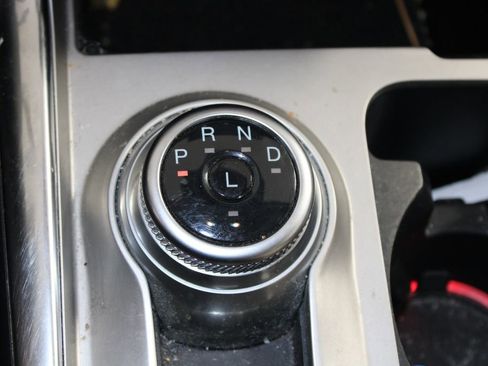 Used 2021 Ford Explorer Limited w/ Equipment Group 301A image 32