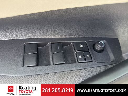 Certified 2025 Toyota Corolla LE image 13