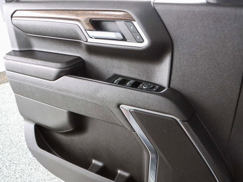 Used 2023 GMC Sierra 1500 Elevation w/ LPO, Elevation Black Package image 22