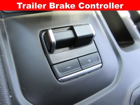 Certified 2023 GMC Sierra 1500 AT4 w/ Technology Package AWD/4WD image 20