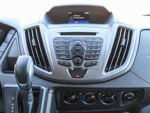 Used 2019 Ford Transit 250 130 Low Roof RWD image 15