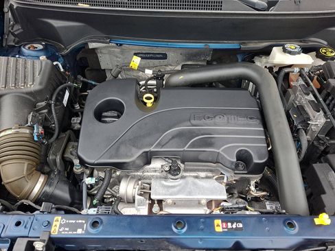 Used 2023 Chevrolet Equinox LT AWD/4WD image 32