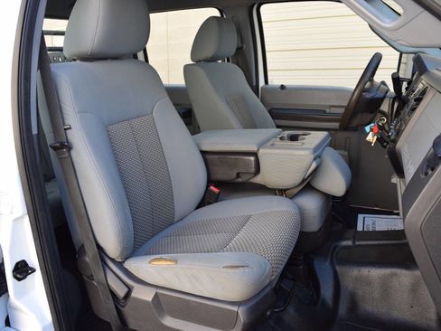 Used 2014 Ford F550 4x4 Crew Cab Super Duty image 20