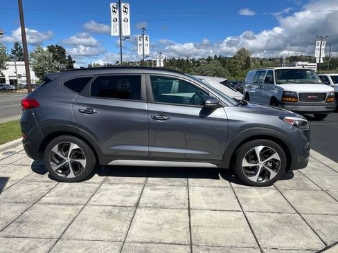 Used 2018 Hyundai Tucson Limited w/ Ultimate Package 02 AWD/4WD image 6