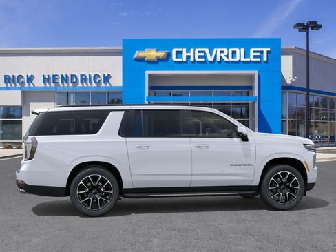 New 2026 Chevrolet Suburban RST w/ Advanced Technology Package AWD/4WD image 7