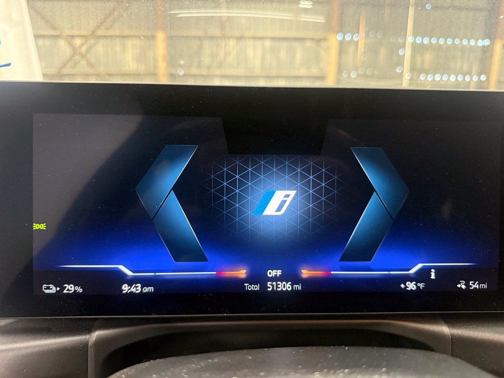 Used 2024 BMW i4 eDrive35 w/ Premium Package RWD image 8