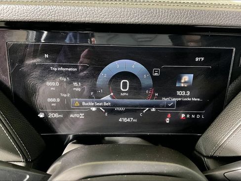 Used 2025 GMC Yukon Denali AWD/4WD image 16