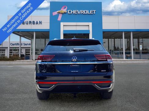 Used 2020 Volkswagen Atlas Cross Sport SE w/ Panoramic Sunroof Package AWD/4WD image 7