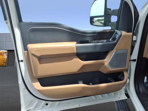 Used 2023 Ford F150 Lariat w/ Equipment Group 502A High AWD/4WD image 19