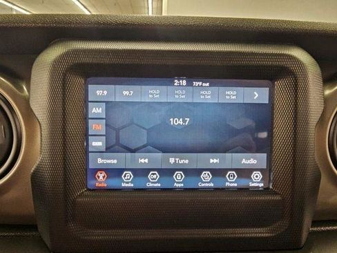 Used 2020 Jeep Gladiator Sport w/ Quick Order Package 24S image 16