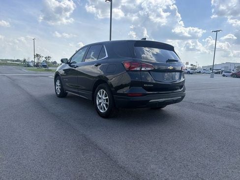 Used 2024 Chevrolet Equinox LT FWD image 3