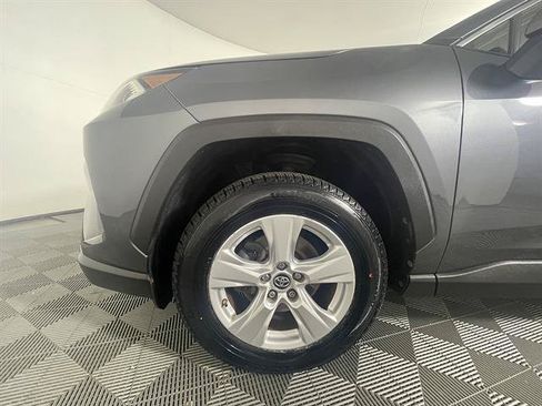 Certified 2019 Toyota RAV4 XLE w/ Convenience Package AWD/4WD image 24