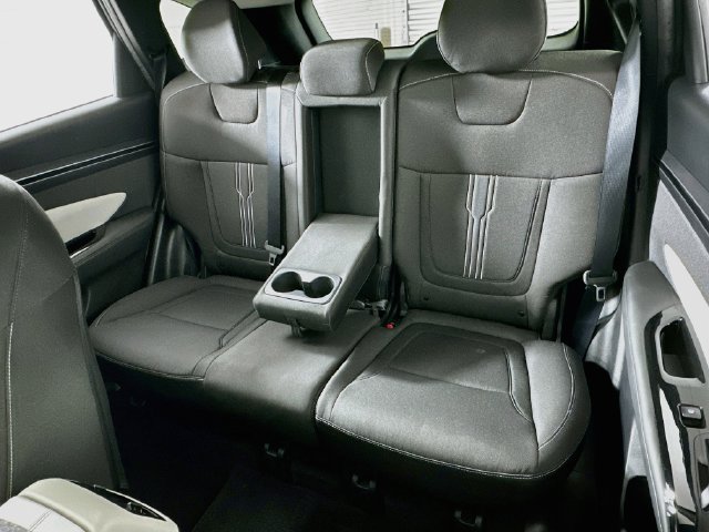 Used 2022 Hyundai Tucson SEL w/ Convenience Package FWD image 11