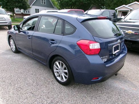 Used 2012 Subaru Impreza 2.0i Premium w/ All-Weather Pkg AWD/4WD image 4