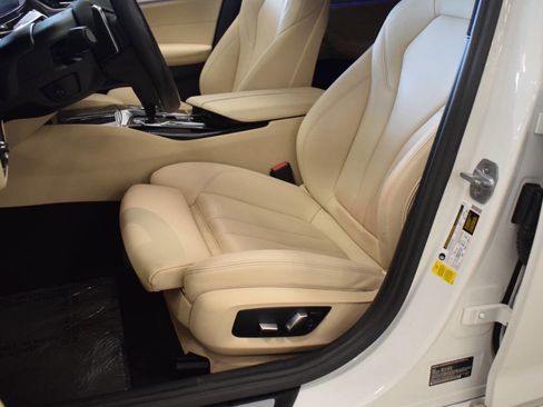 Used 2017 BMW 530i image 39