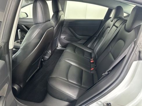 Used 2019 Tesla Model 3 Performance image 24