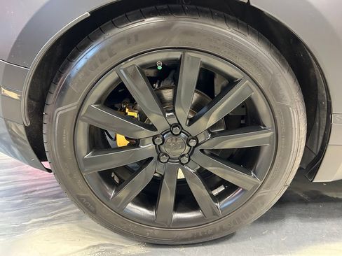 Used 2018 Land Rover Range Rover Velar R-Dynamic SE AWD/4WD image 20