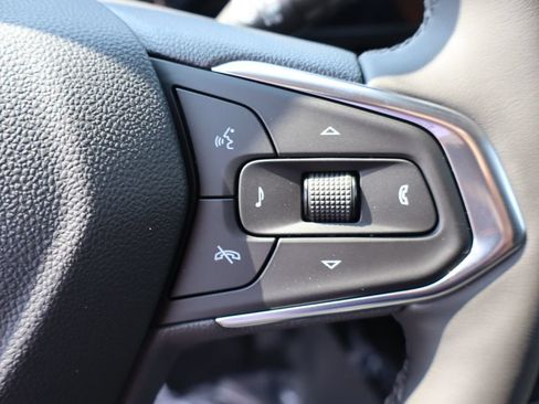 New 2026 Chevrolet Trax LT w/ LT Convenience Package FWD image 14