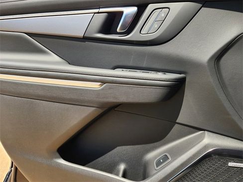 New 2025 Buick Enclave Sport Touring w/ Super Cruise Package image 16