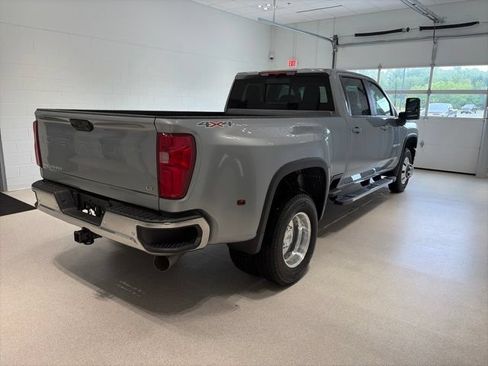 New 2026 Chevrolet Silverado 3500 LT w/ All Star Edition AWD/4WD image 6